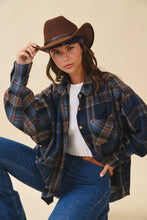 Load image into Gallery viewer, 8376EN Kambrie Plaid Flannel Shirt