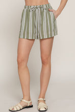 Load image into Gallery viewer, Linen Striped Shorts
