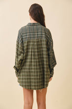 Load image into Gallery viewer, 8376EN Kambrie Plaid Flannel Shirt
