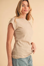 Load image into Gallery viewer, 8369FN Ivy Tee
