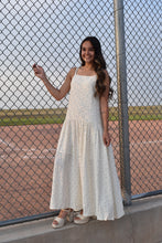 Load image into Gallery viewer, Samantha Drop Waist Maxi
