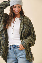 Load image into Gallery viewer, 8376EN Kambrie Plaid Flannel Shirt
