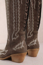 Load image into Gallery viewer, Tessa Chocolate Cowgirl Boots
