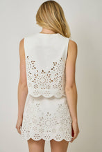 Load image into Gallery viewer, 71098 Embroidered Eyelet Washed Vest
