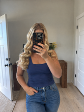 Load image into Gallery viewer, Seamless Square Neckline Tank Top

