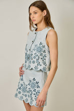 Load image into Gallery viewer, 71098 Embroidered Eyelet Washed Vest
