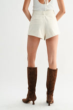 Load image into Gallery viewer, Sutton Shorts
