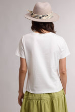 Load image into Gallery viewer, HORSESHOE WESTERN GRAPHIC CREW NECK TEE / WL26-13283
