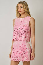 Load image into Gallery viewer, 71098 Embroidered Eyelet Washed Vest
