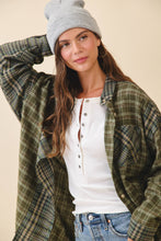 Load image into Gallery viewer, 8376EN Kambrie Plaid Flannel Shirt
